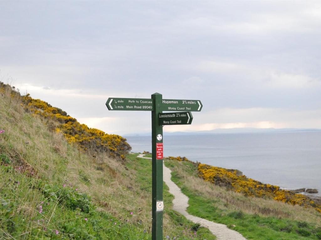Norland B&B Lossiemouth Eksteriør bilde
